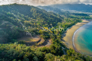 80ha+ Tambor Development Land