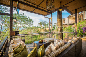 Italian Luxury Villa in the Atenas Hills