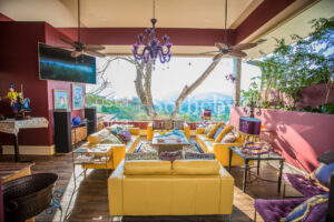 Italian Luxury Villa in the Atenas Hills