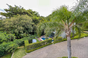 Grandes y Modernos Apartamentos Laureles