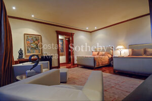 Quite Possibly the True Dream Home, Escazú