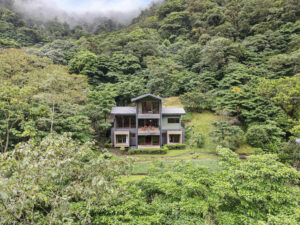 El Silencio Forest Luxe Retreat