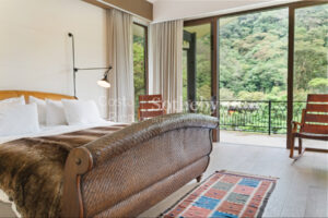 El Silencio Forest Luxe Retreat