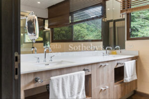 El Silencio Forest Luxe Retreat