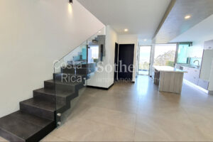 Townhome Contemporáneo Vista al Valle, Escazú
