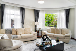Exclusiva Residencia en Pueblo del Rey