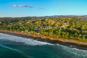 Front-Row Pacific Views