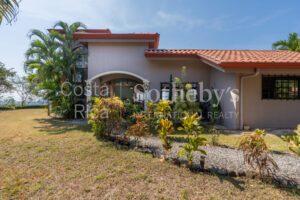 Casa Bougainvillea