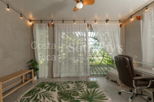 Casa Manifesting