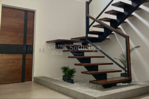 Great Family Home in Excellent Escazu Location