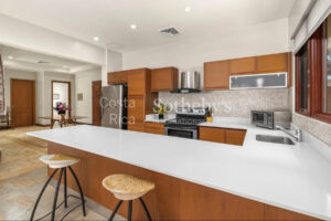 Casa Arbolada in Golf Community at Pinilla