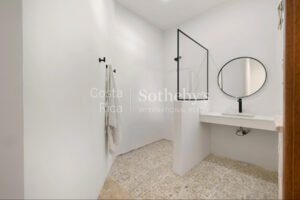 Casa Arbolada in Golf Community at Pinilla