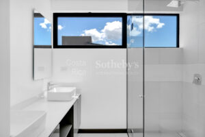 Casa Nueva en Villa del Sol-San Rafael, Alajuela