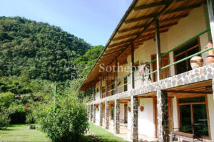 1000ac conservation cloud forest with waterfalls, ecolodge, owner residence