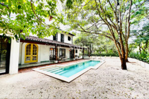 Casa Mareas Beachfront Residential Community