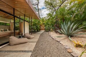 Villas Aolani