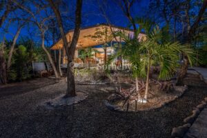 Villas Aolani