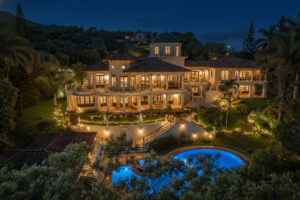 Colonial Estate with Tennis Court on 7 Acres