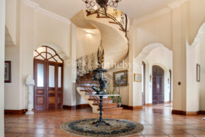 Colonial Estate with Tennis Court on 7 Acres