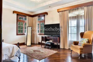 Colonial Estate with Tennis Court on 7 Acres
