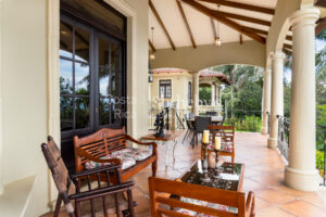 Colonial Estate with Tennis Court on 7 Acres