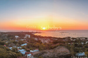 Tamarindo Ocean View 202
