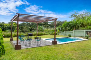 Versailles Residence – San Isidro, Alajuela
