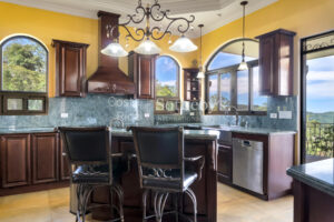 Ocean View Octagon House, San Ramón