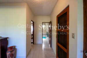 Condo Las Flores Poinciana B