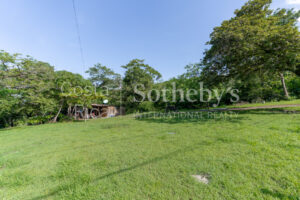 Mixed Use Front Road Marbella
