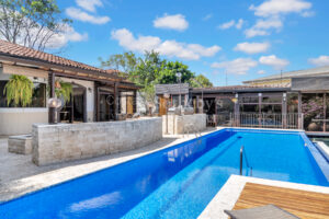 Luxury House in San Roque