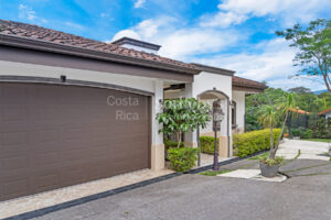 Luxury House in San Roque