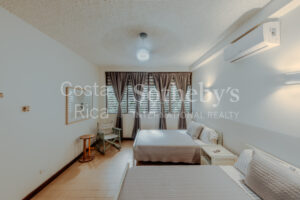 Walk To Beach Condominio De Las Flores