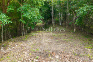 Cliffside Lot Stunning Oceanviews