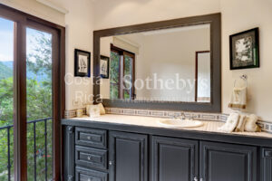 Altavista Luxury Estate