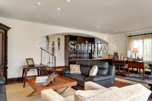 Altavista Luxury Estate