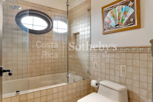 Altavista Luxury Estate