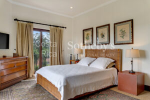 Altavista Luxury Estate