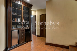 Altavista Luxury Estate