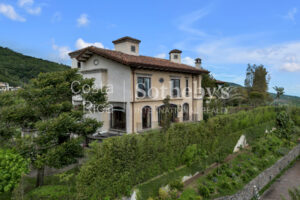 Altavista Luxury Estate