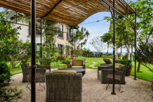 Altavista Luxury Estate