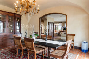Altavista Luxury Estate