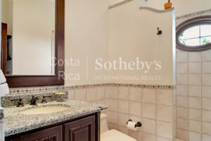 Altavista Luxury Estate