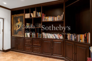 Altavista Luxury Estate