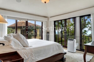 Altavista Luxury Estate