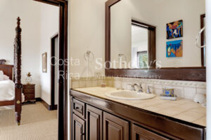 Altavista Luxury Estate