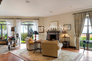 Altavista Luxury Estate