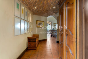 Altavista Luxury Estate