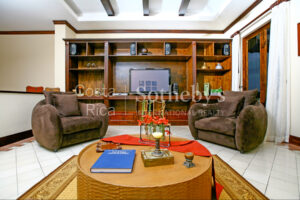 Los Malinches Villa on First Floor