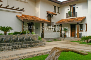 Los Malinches Villa on First Floor